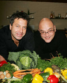 File:Masterchef goes large presenters.jpg