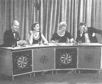 File:Whatsmyline panel nixonbarnettkellyharding.jpg